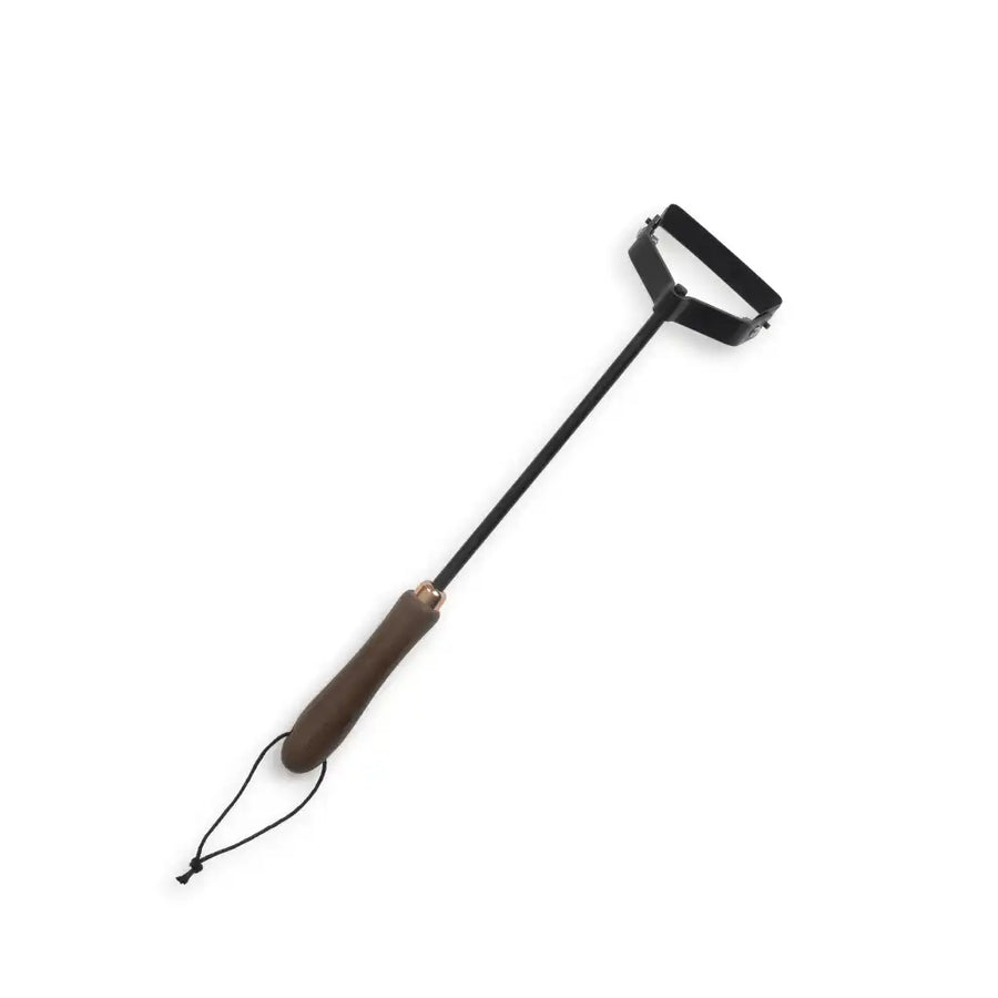 Stirrup Hand Hoe - Walnut/Black
