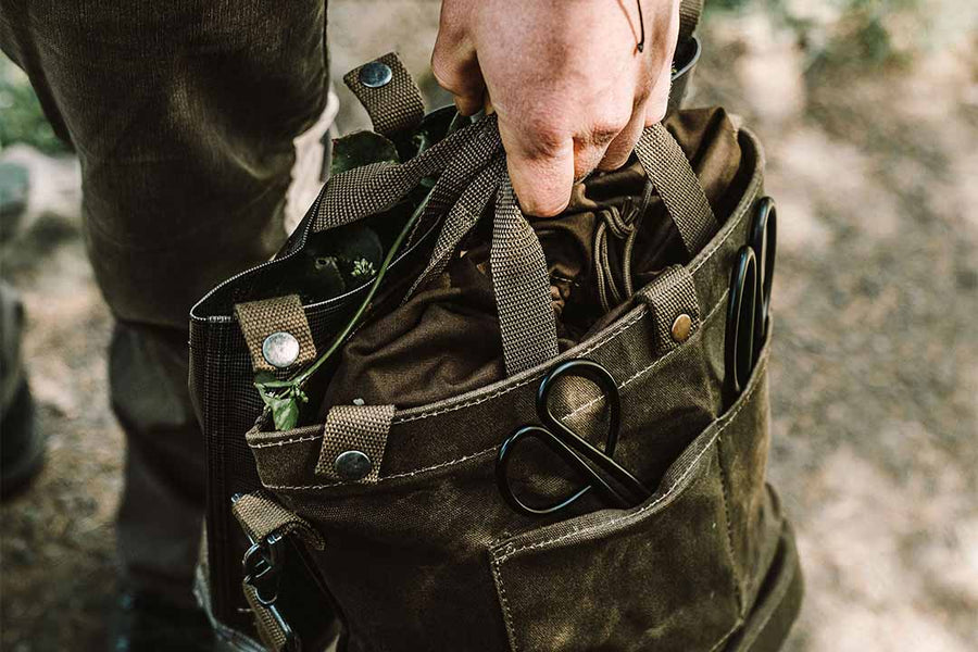 Foraging Bag (Dark Khaki)