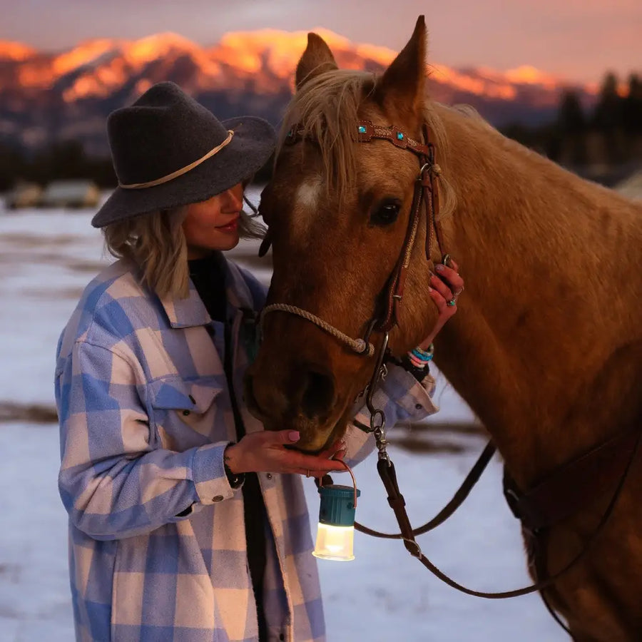 Hoodoo Light - Dusty Blue