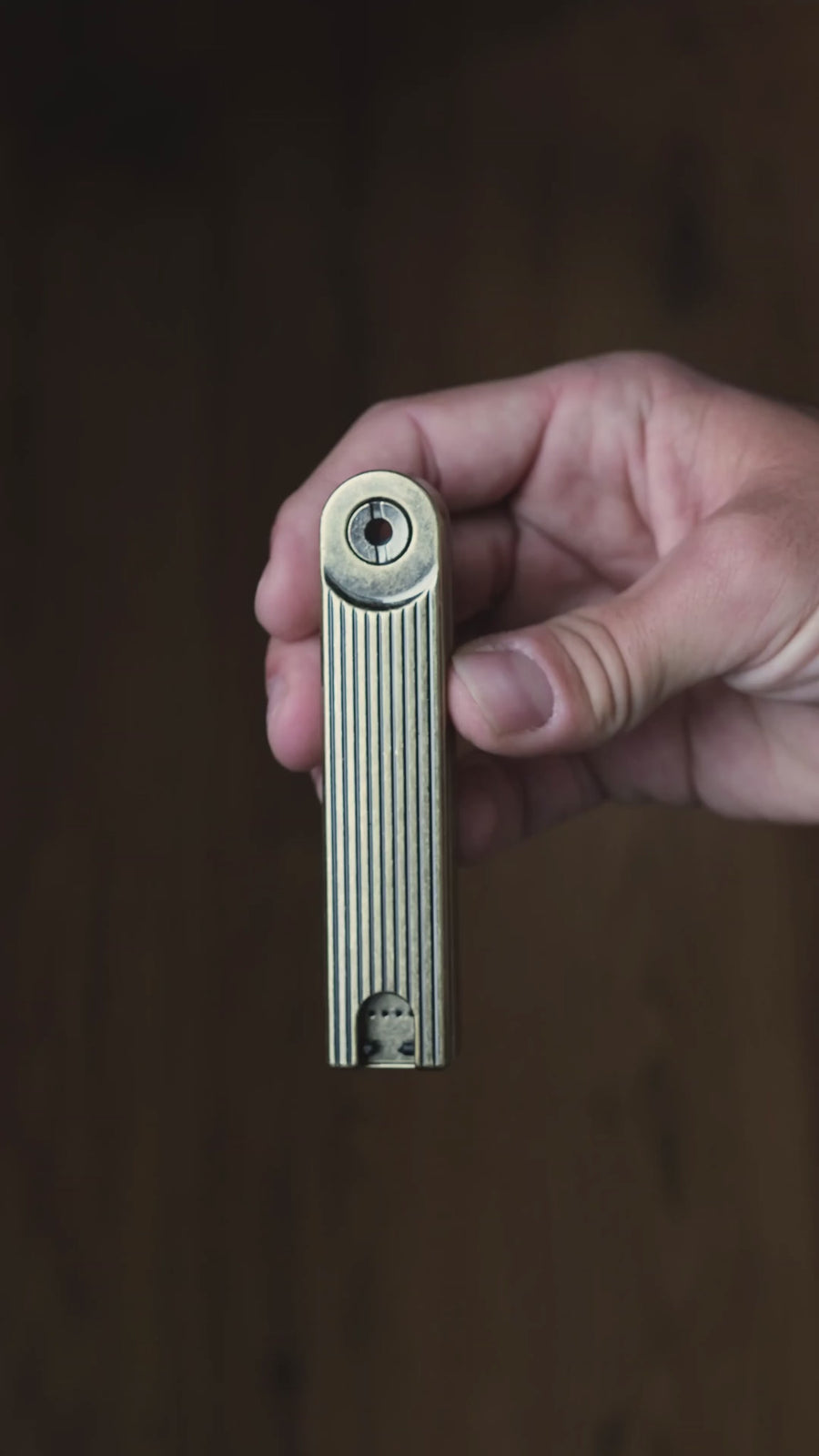 Pivot Arc Lighter